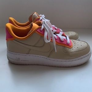 Nike Air Force 1 07 SE W shoes women size 7.5 (38)